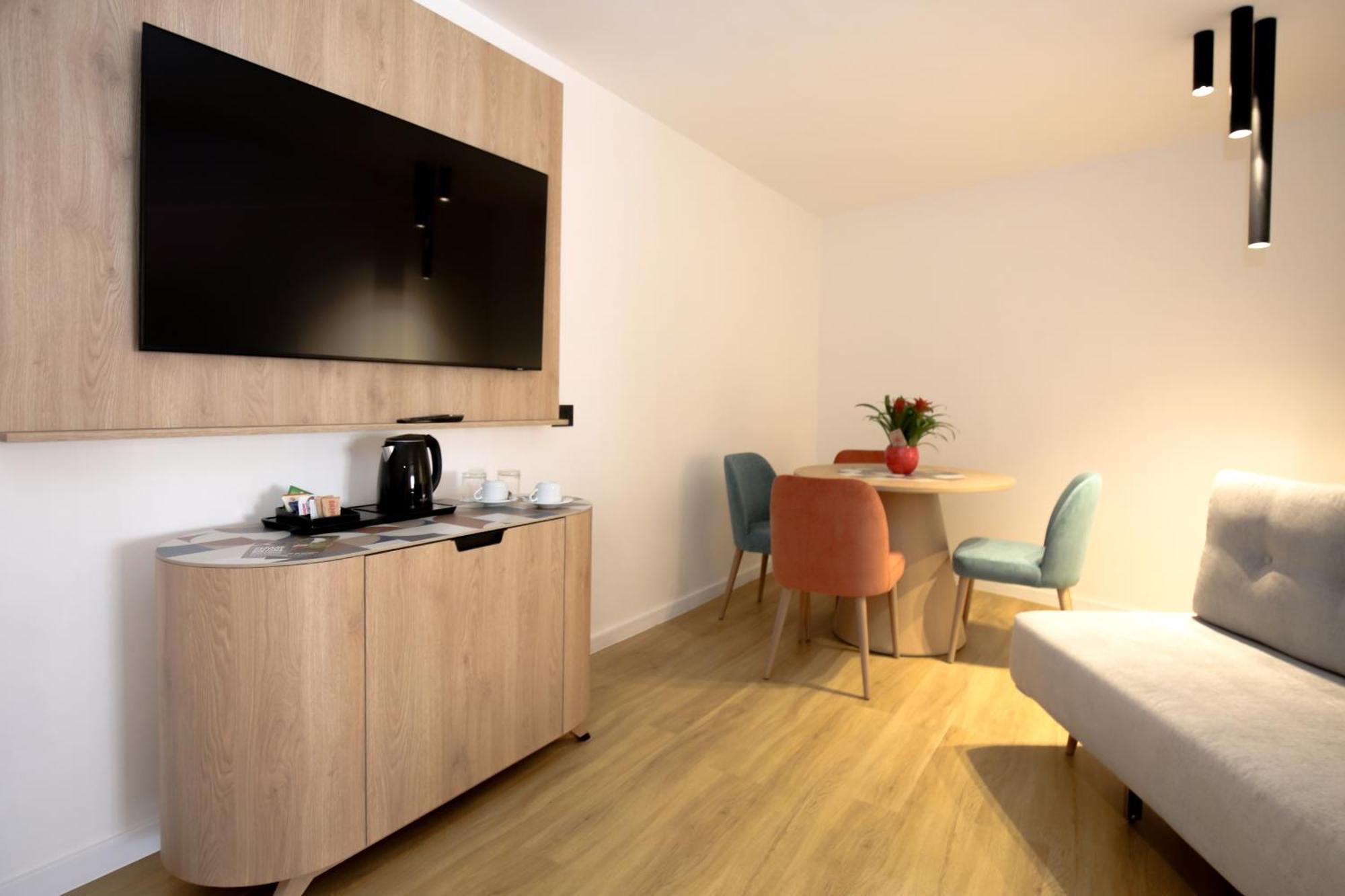 Hotel Poseidon Torre del Greco Bagian luar foto